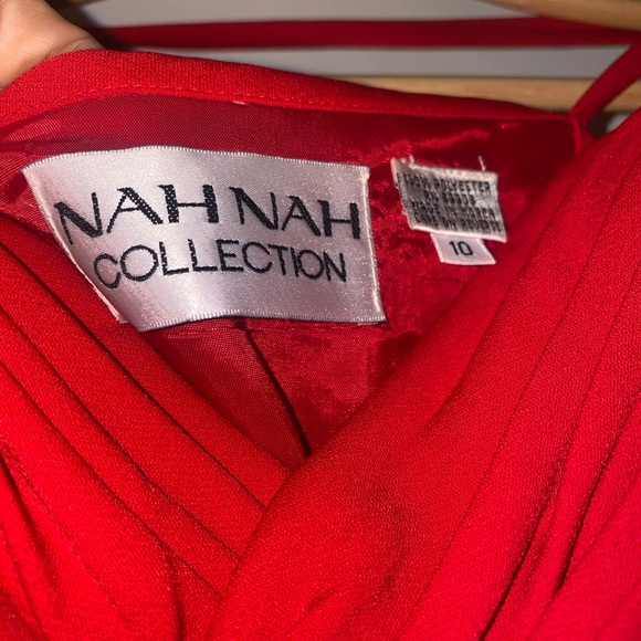 NWT NAHNAH Red Dress - Picture 4 of 4
